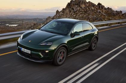 Porsche:  Δύο νέες εκδόσεις για την ηλεκτρική Macan 